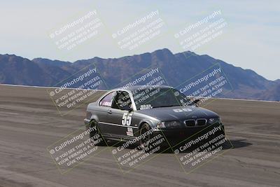 media/Jan-28-2024-SCCA SD (Sun) [[95d197e79e]]/1-Advanced Group/Session 2 (Bowl)/